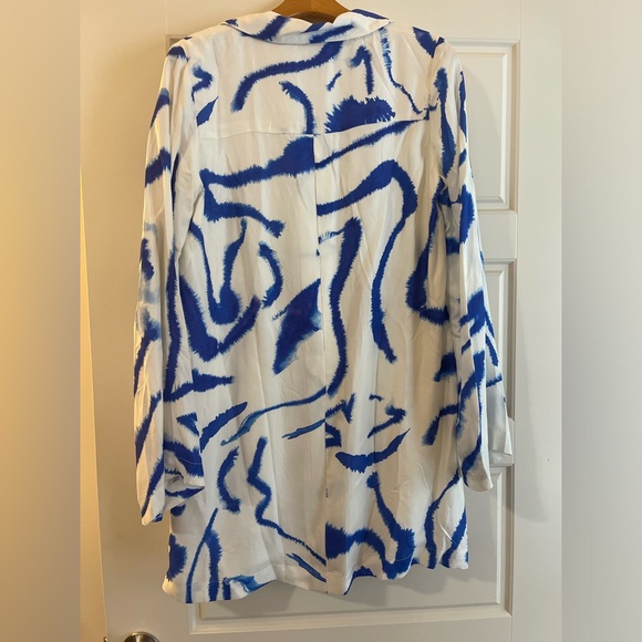 SOVERE V-Neck Wrap Dress In Blue Tide (Bought at Anthropologie) - Picture 4 of 15